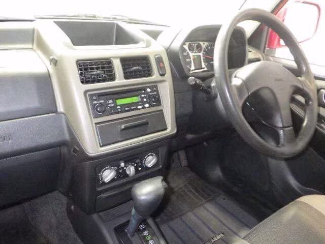 MITSUBISHI PAJERO MINI