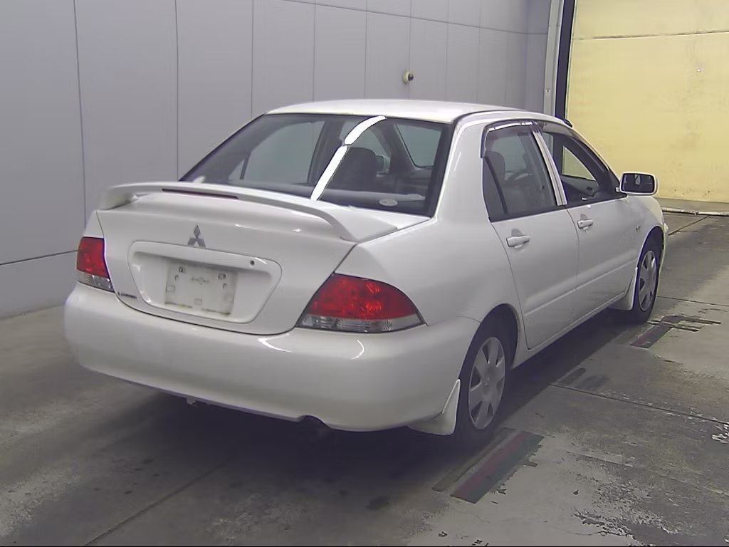 MITSUBISHI LANCER