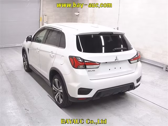 MITSUBISHI RVR