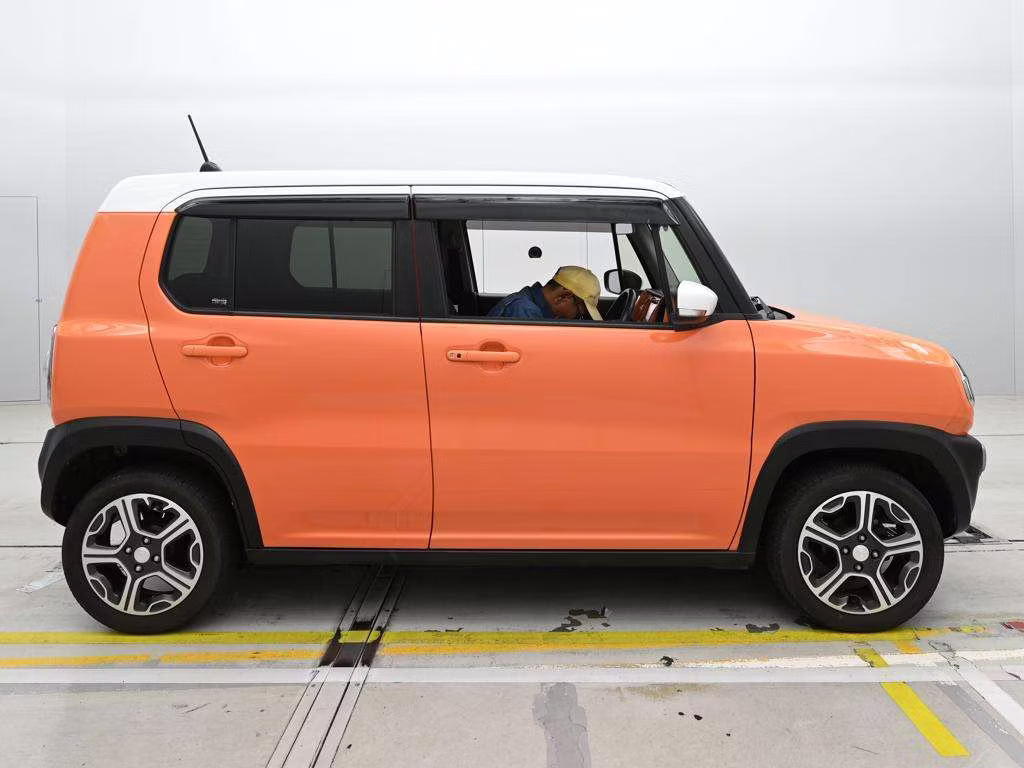 MAZDA FLAIR CROSSOVER