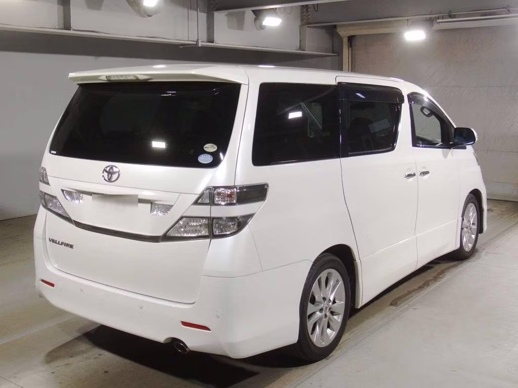 TOYOTA VELLFIRE