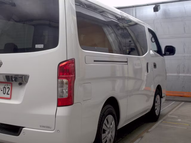NISSAN CARAVAN