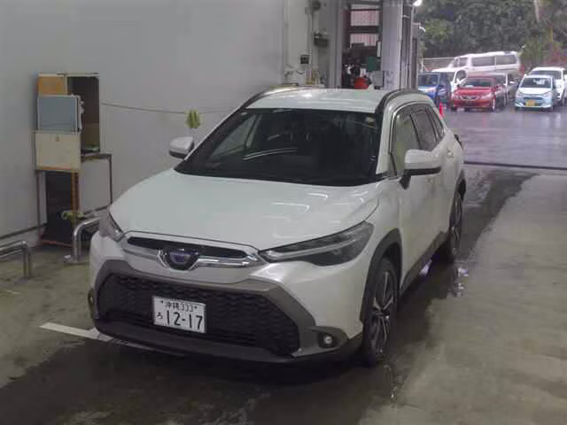 TOYOTA COROLLA CROSS
