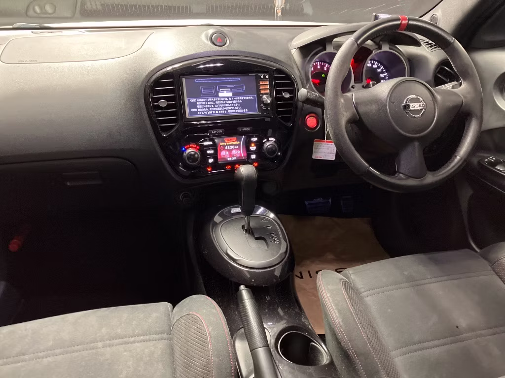 NISSAN JUKE