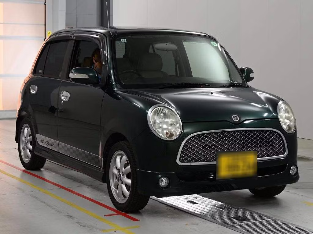 DAIHATSU MIRA GINO