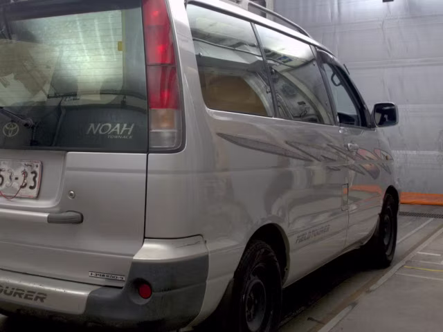 TOYOTA TOWN ACE NOAH
