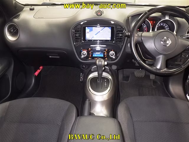 NISSAN JUKE