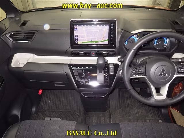 MITSUBISHI DELICA MINI