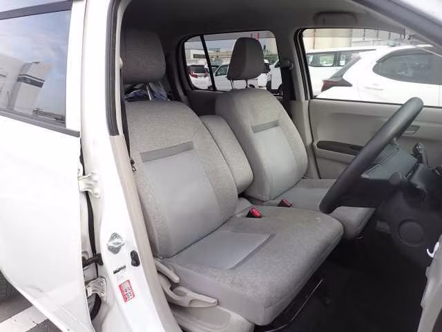 DAIHATSU BOON