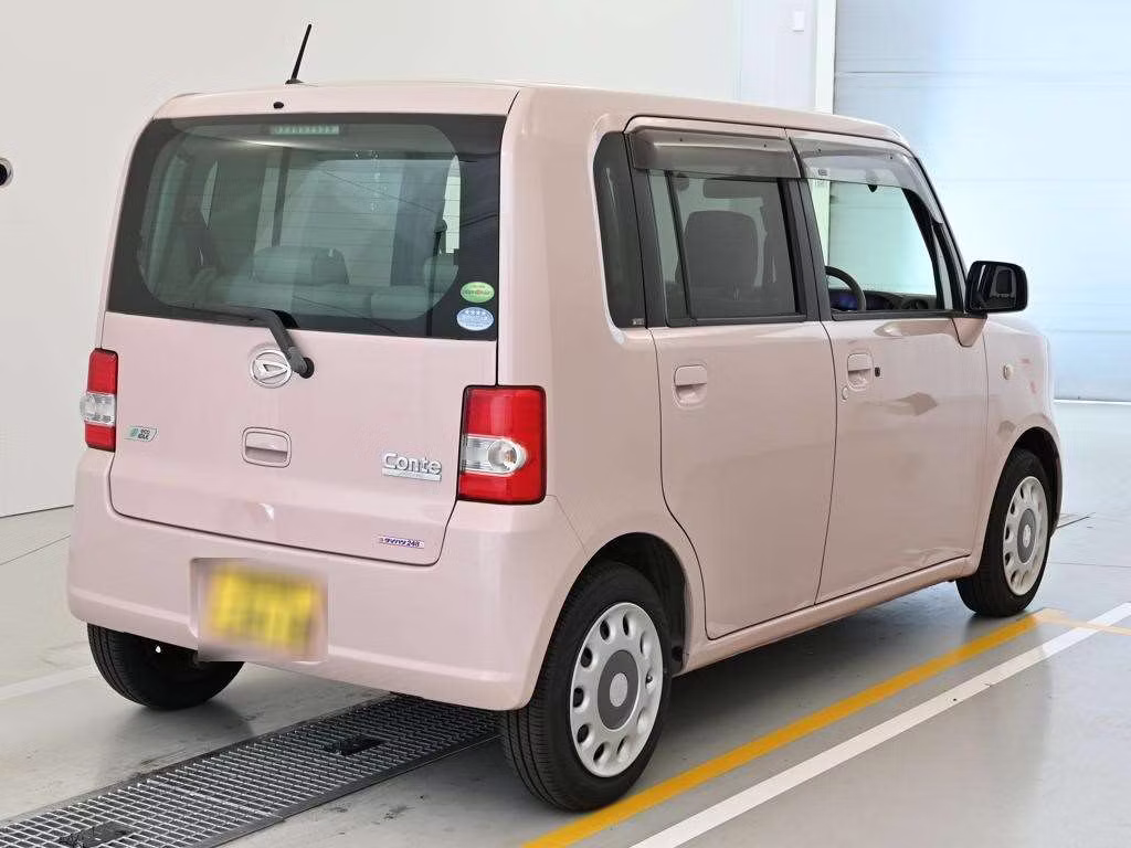 DAIHATSU MOVE CONTE
