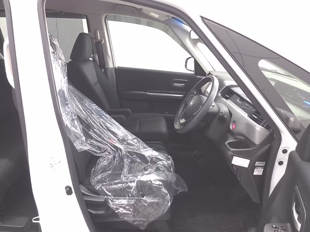 HONDA FREED+