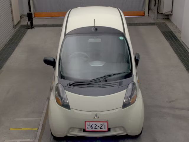 MITSUBISHI I