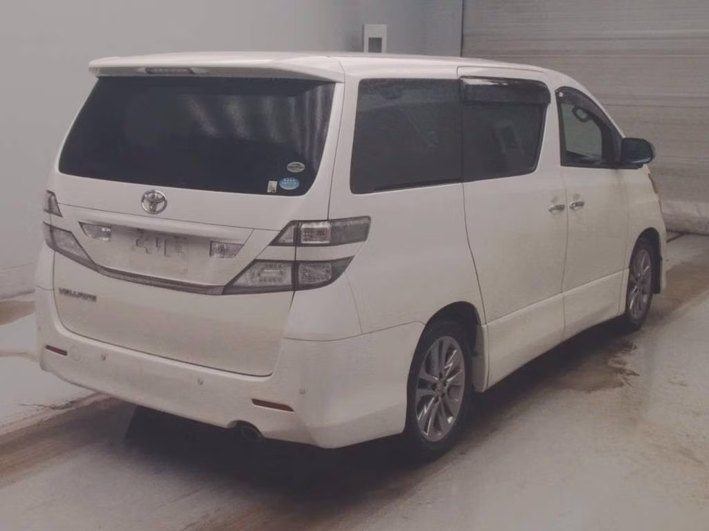 TOYOTA VELLFIRE