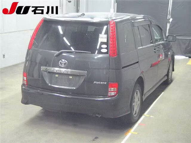TOYOTA ISIS