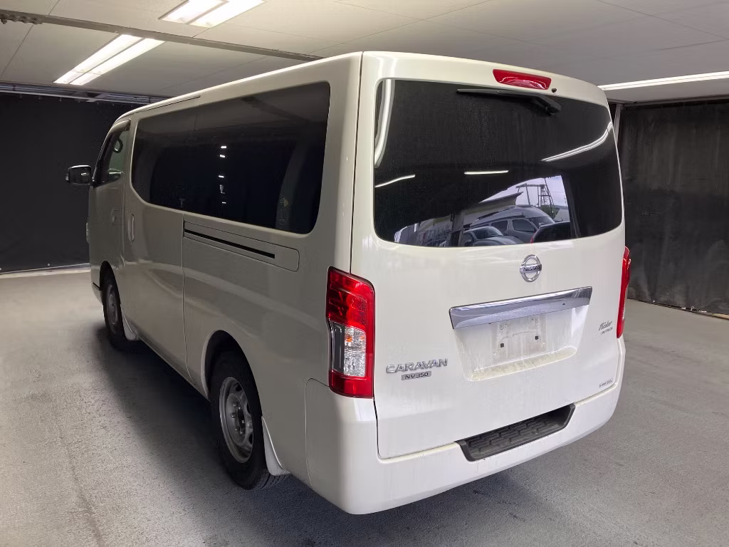 NISSAN NV350 CARAVAN