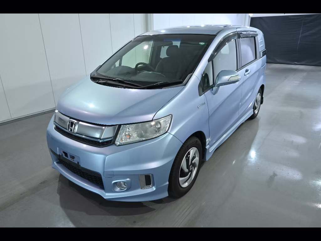 HONDA FREED SPIKE