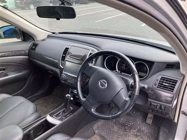 NISSAN BLUEBIRD SYLPHY