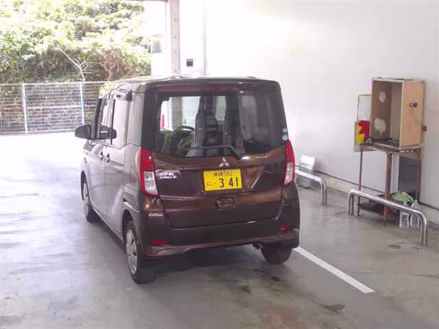 MITSUBISHI EK SPACE