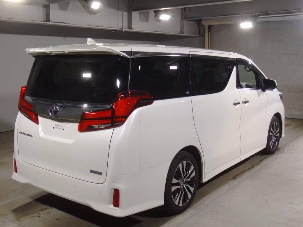 TOYOTA ALPHARD
