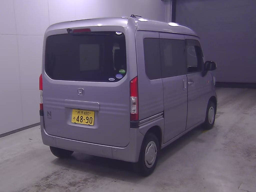 HONDA N-VAN