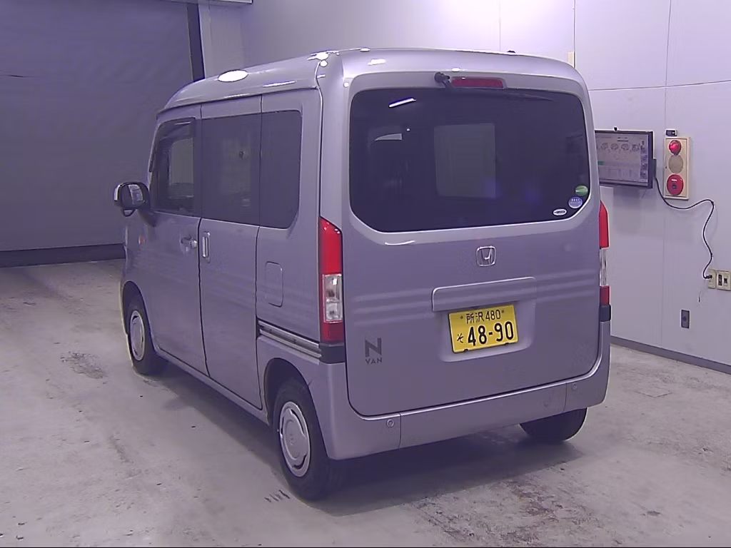 HONDA N-VAN