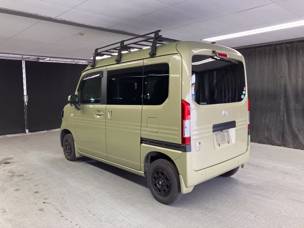 HONDA N-VAN