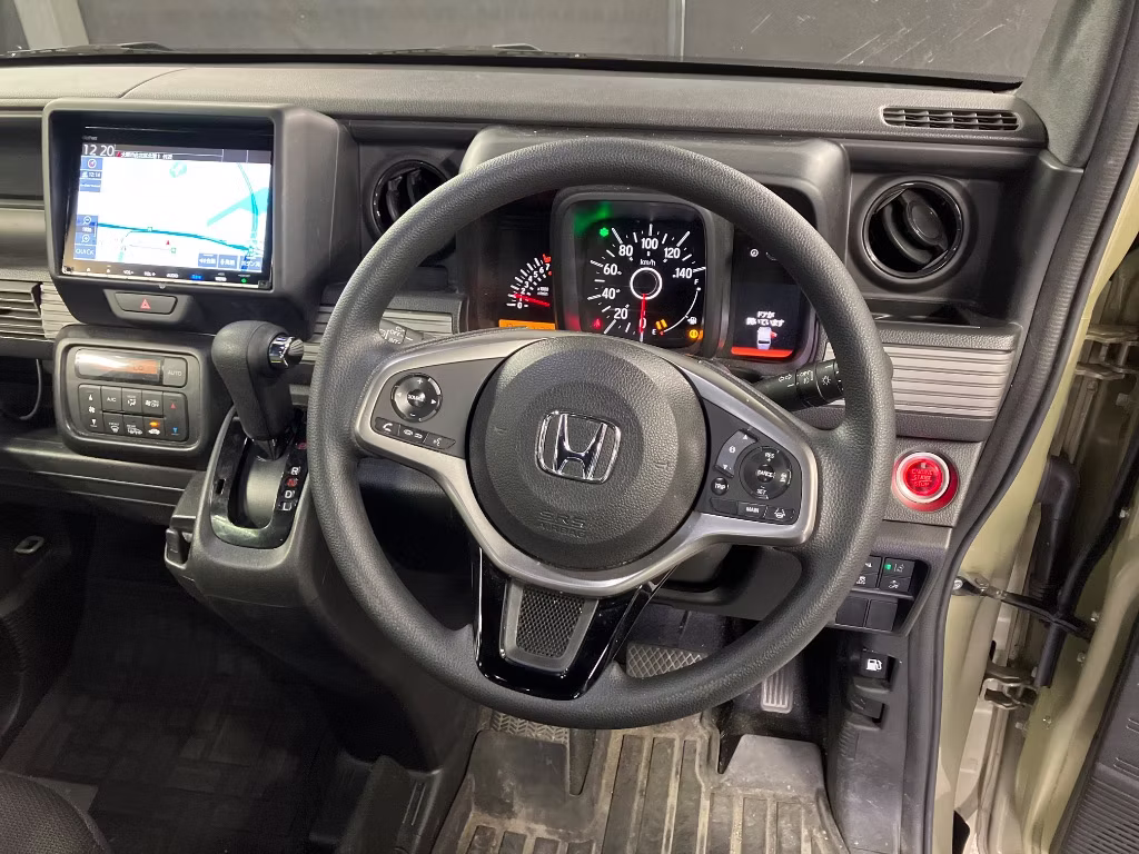 HONDA N-VAN
