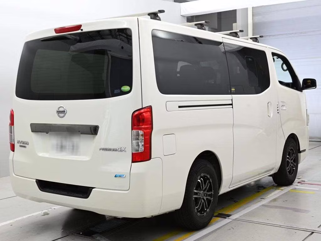 NISSAN NV350 CARAVAN