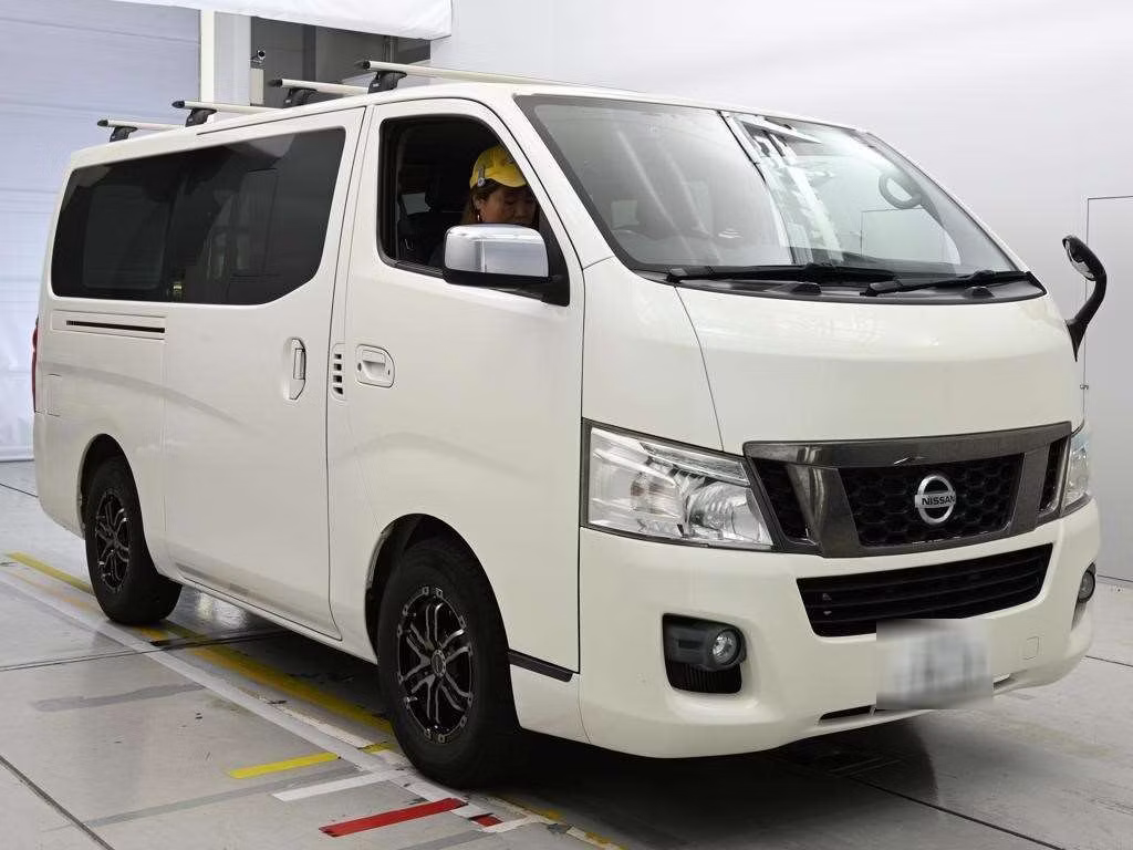 NISSAN NV350 CARAVAN