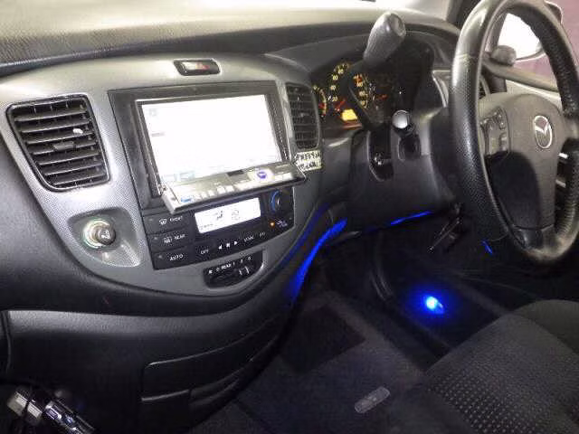 MAZDA MPV