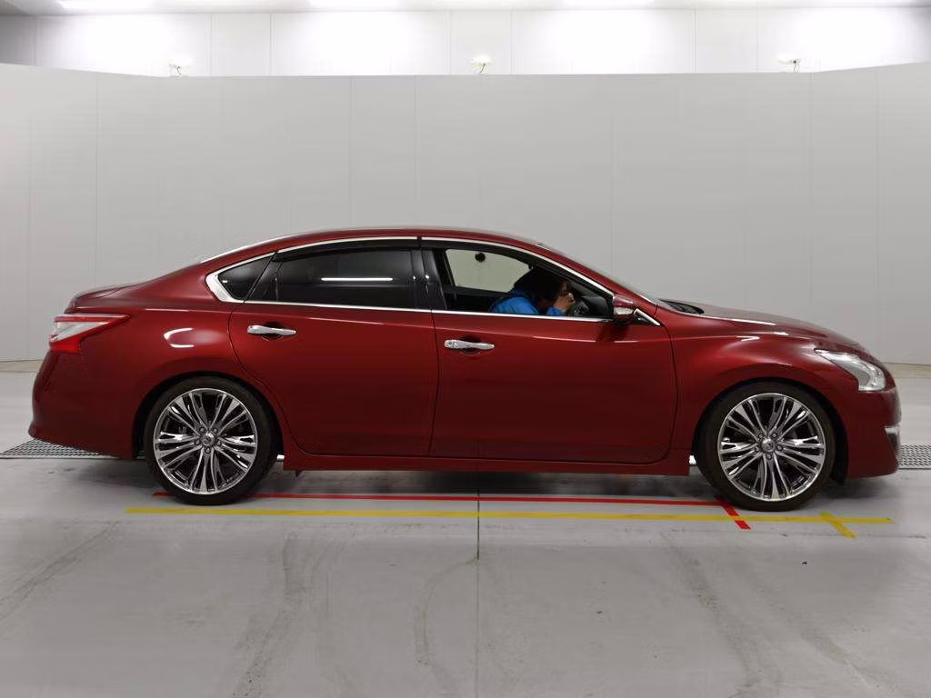 NISSAN TEANA
