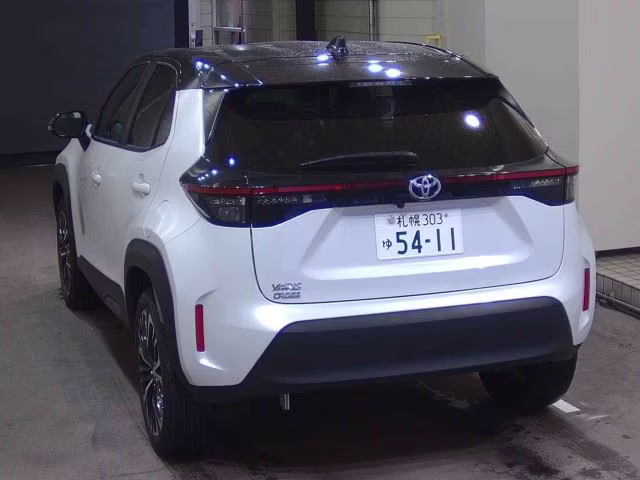 TOYOTA YARIS CROSS