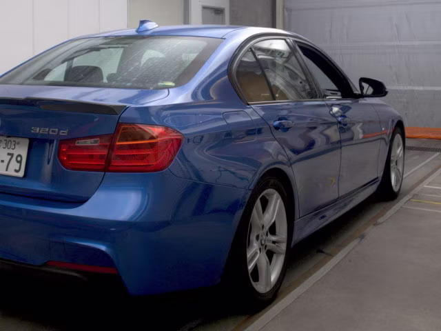BMW 3-SERIES