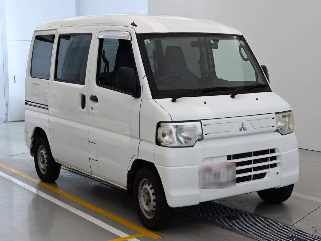 MITSUBISHI MINICAB