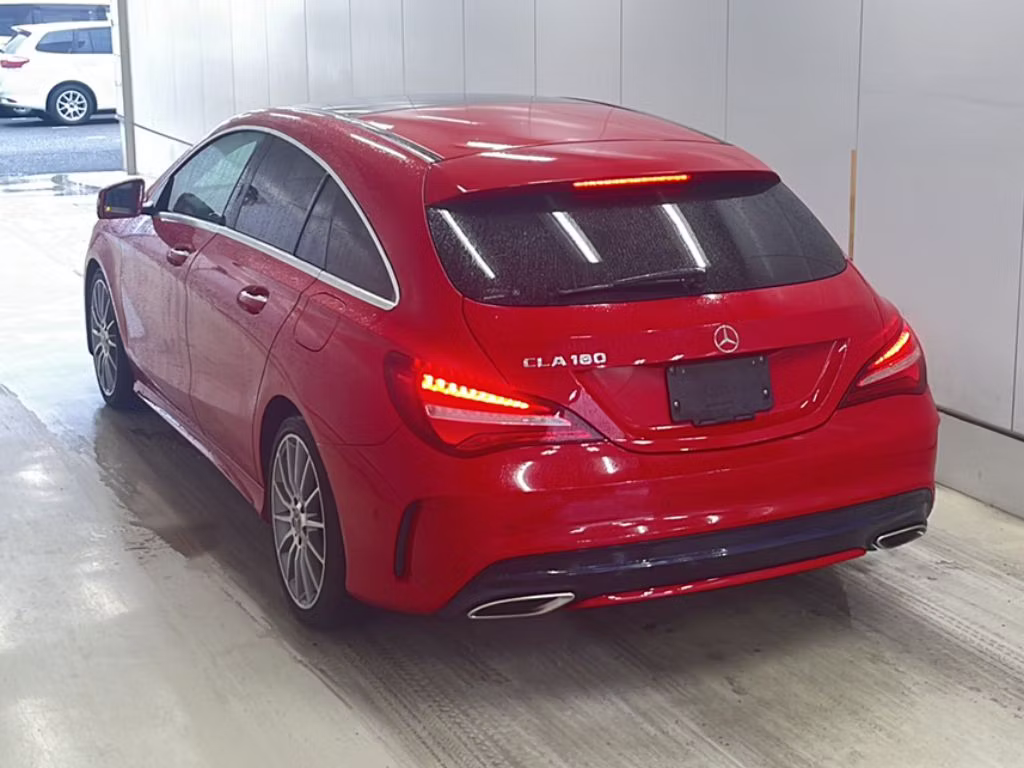 MERCEDES-BENZ CLA-CLASS