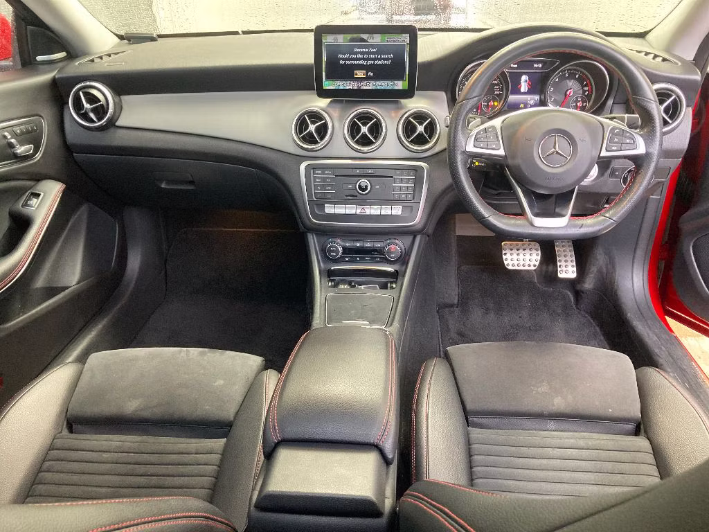 MERCEDES-BENZ CLA-CLASS
