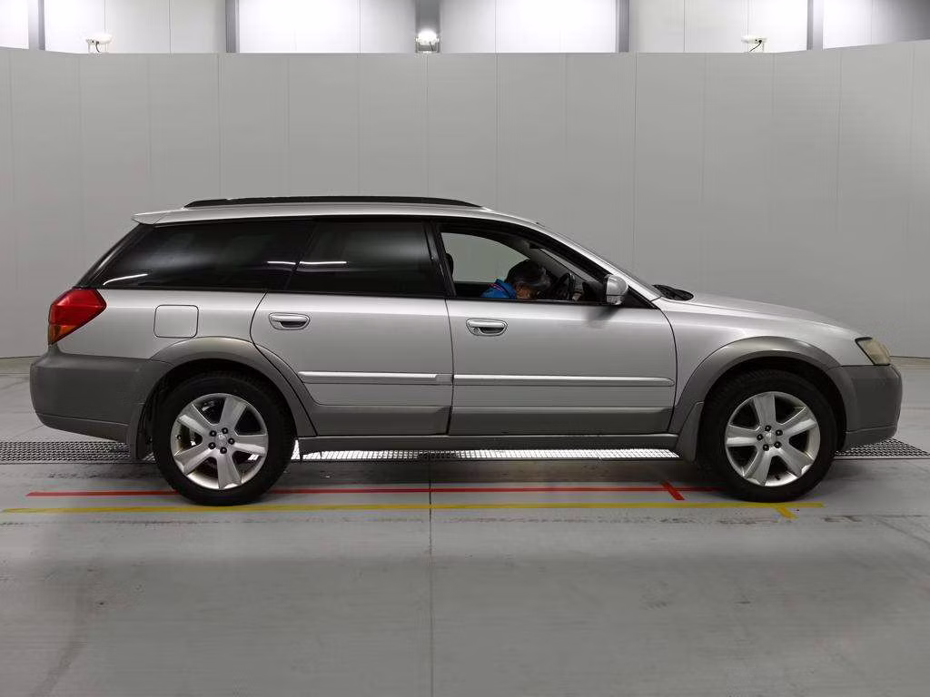 SUBARU OUTBACK