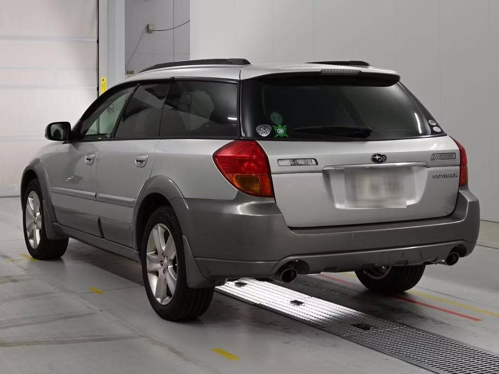 SUBARU OUTBACK