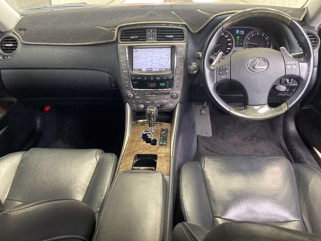 LEXUS IS250