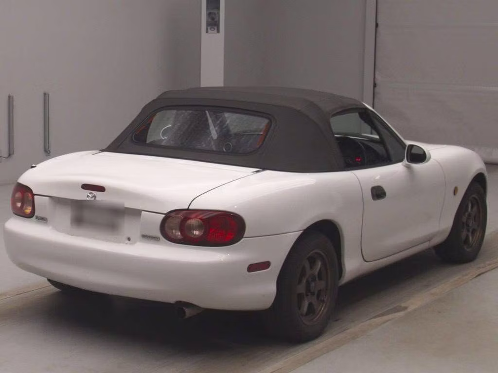 MAZDA ROADSTER