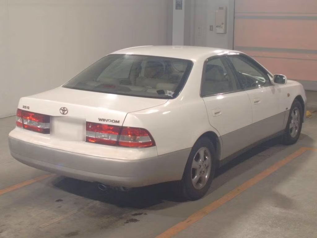 TOYOTA WINDOM
