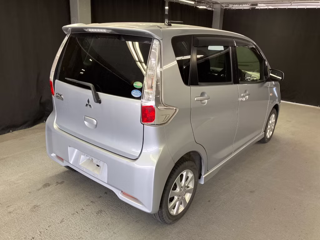 MITSUBISHI EK CUSTOM