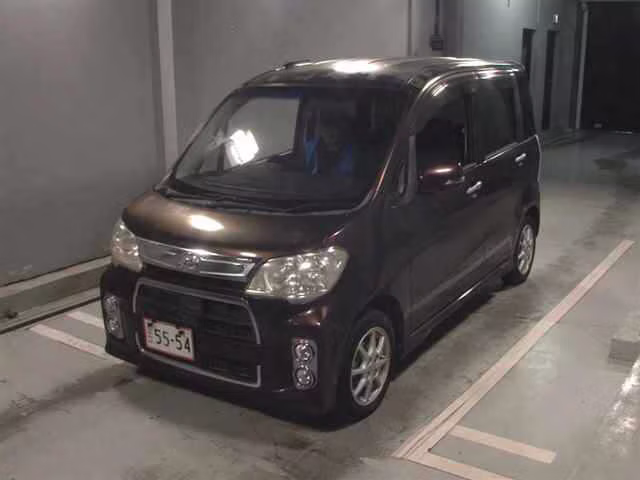DAIHATSU TANTO EXE