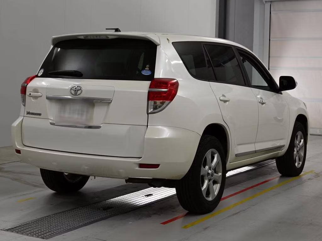 TOYOTA VANGUARD