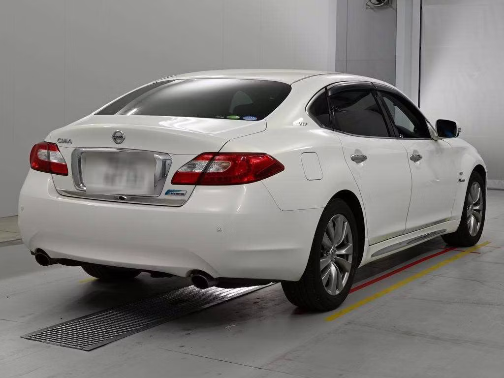 NISSAN CIMA