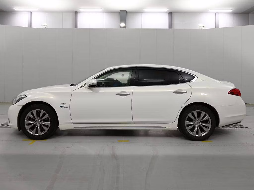 NISSAN CIMA