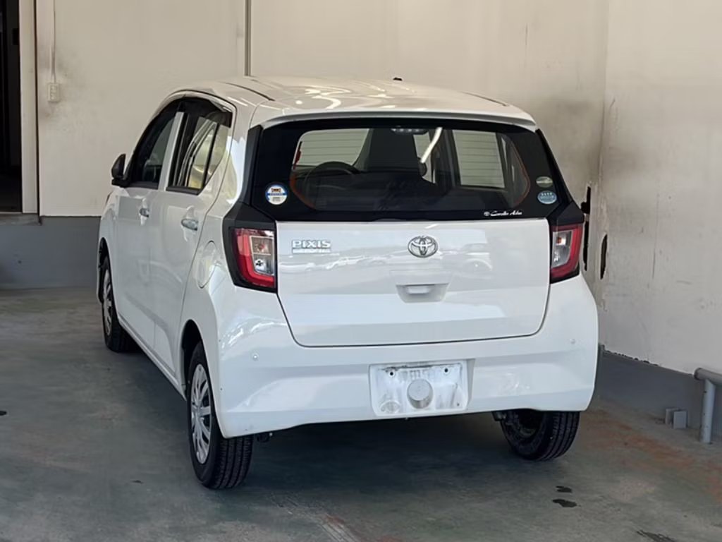 TOYOTA PIXIS EPOCH