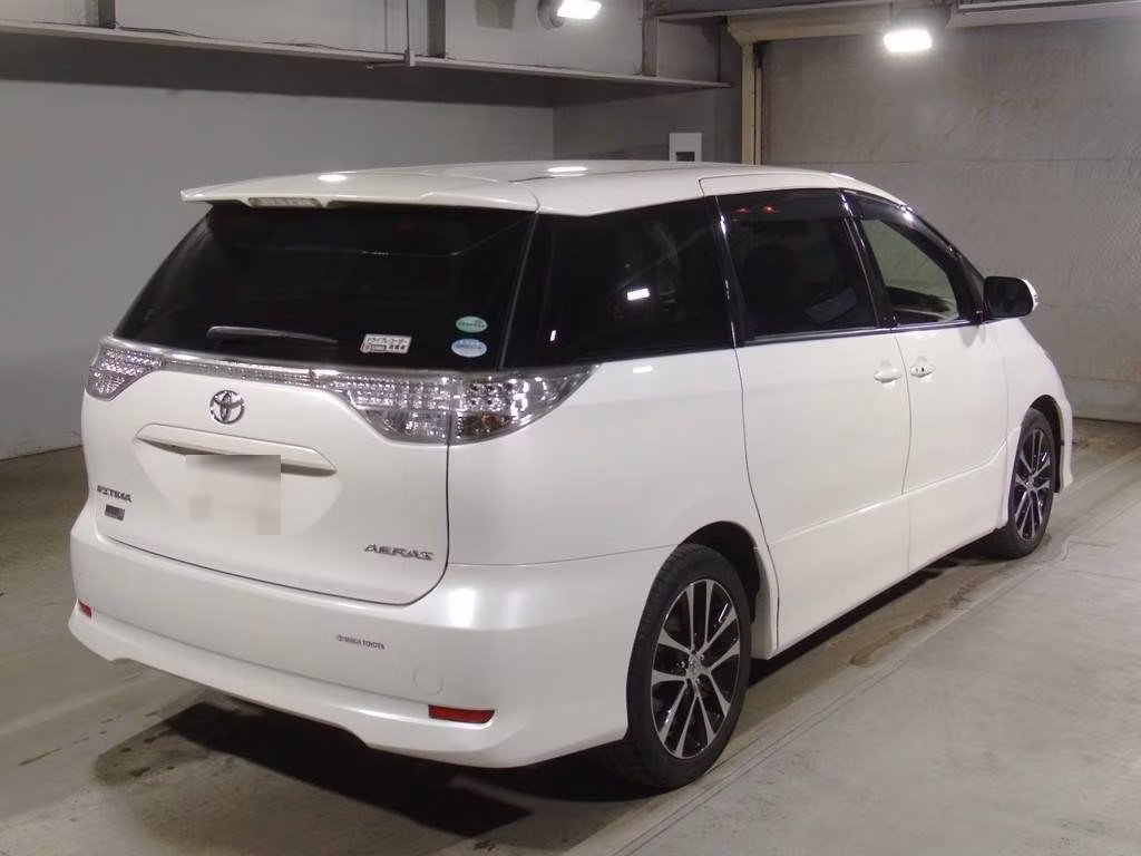 TOYOTA ESTIMA