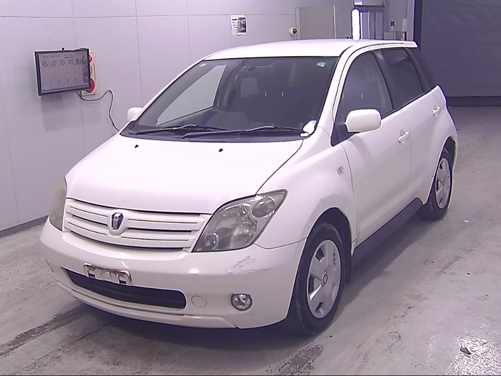 TOYOTA IST