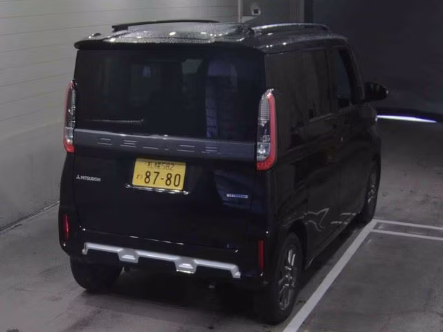 MITSUBISHI DELICA MINI